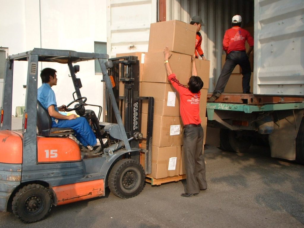 Top 5 Công ty Bốc Xếp Hàng Hóa Uy Tín tại TP.HCM: Giải Pháp 24/7 Chuyên Nghiệp Hàng Đầu 2026